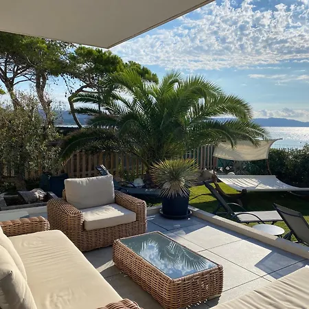Villa Recampado Les Pieds Dans L'eau Avec Piscine *