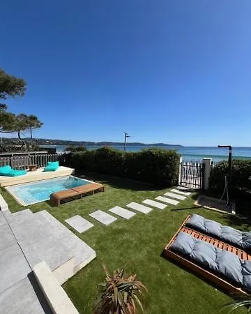 Villa Recampado Les Pieds Dans L'eau Avec Piscine Cavalaire-sur-Mer